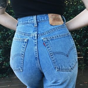 Vintage Levi 512 Jeans